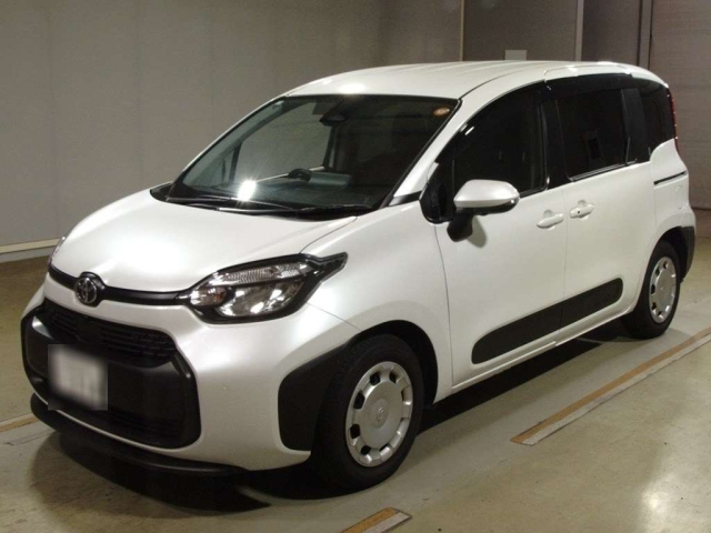 TOYOTA SIENTA 2025