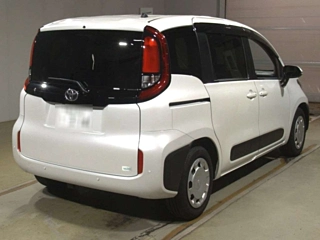 TOYOTA SIENTA 2025