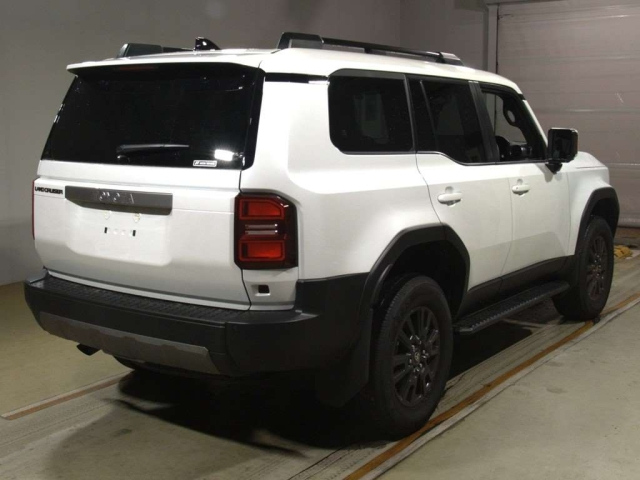 TOYOTA LAND CRUISER 2024