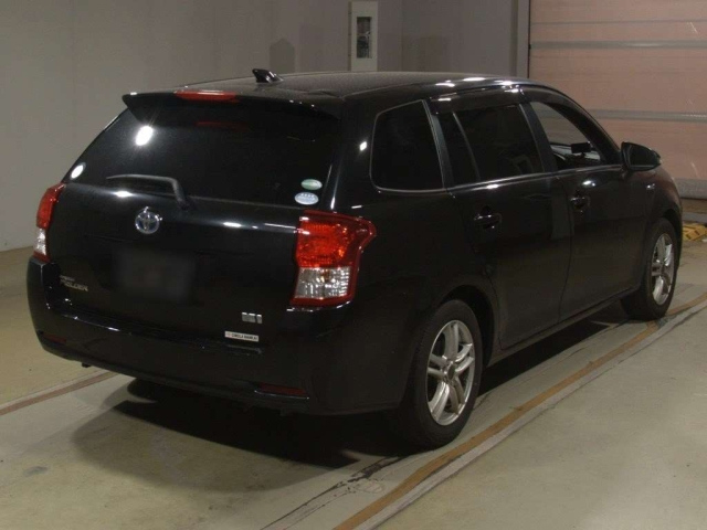 TOYOTA COROLLA FIELDER 2014