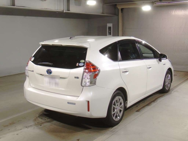 TOYOTA PRIUS ALPHA 2019