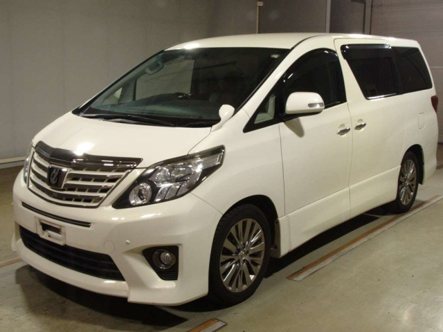 TOYOTA ALPHARD 2013