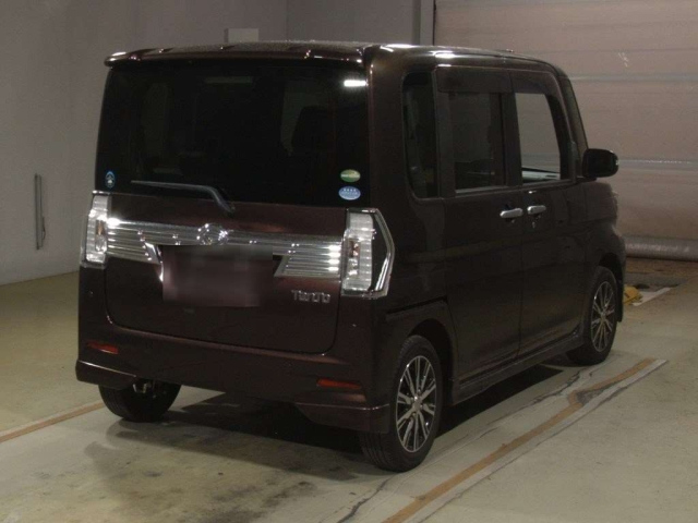 DAIHATSU TANTO 2016
