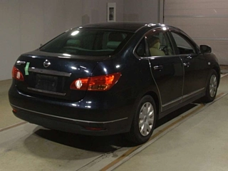 NISSAN SYLPHY 2010