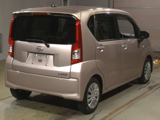 DAIHATSU MOVE 2022