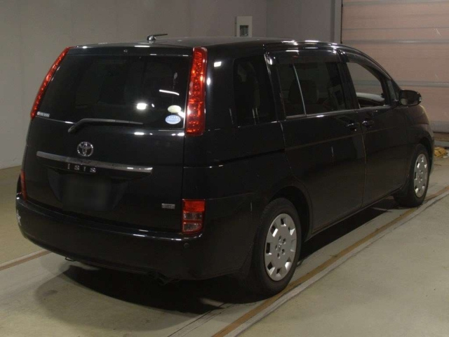 TOYOTA ISIS 2010
