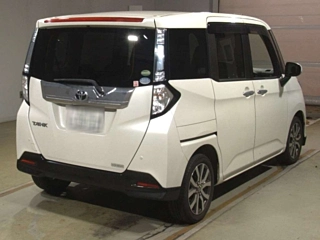 TOYOTA TANK 2018