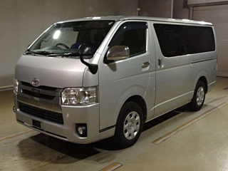 TOYOTA HIACE VAN 2019