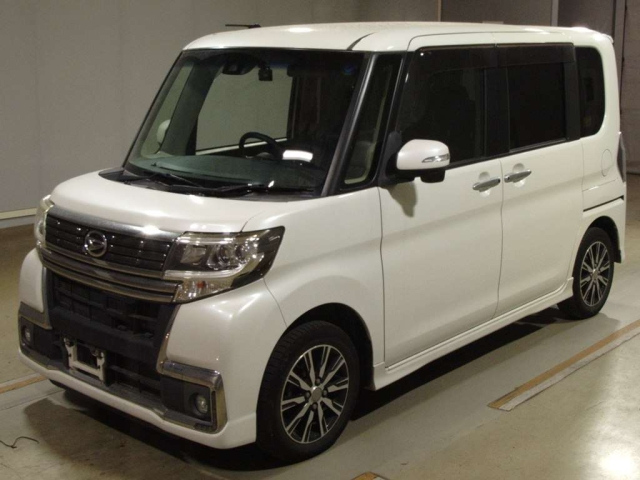 DAIHATSU TANTO 2016