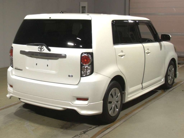 TOYOTA COROLLA RUMION 2010