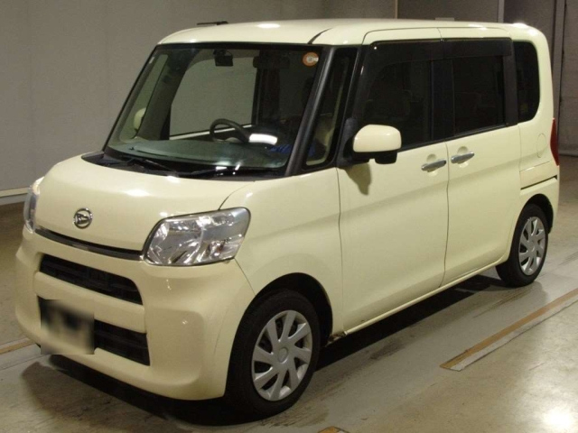 DAIHATSU TANTO 2014