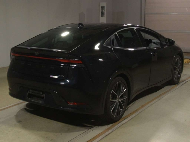 TOYOTA PRIUS 2023