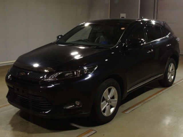 TOYOTA HARRIER 2017
