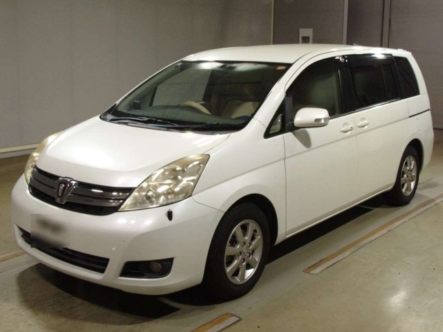 TOYOTA ISIS 2013