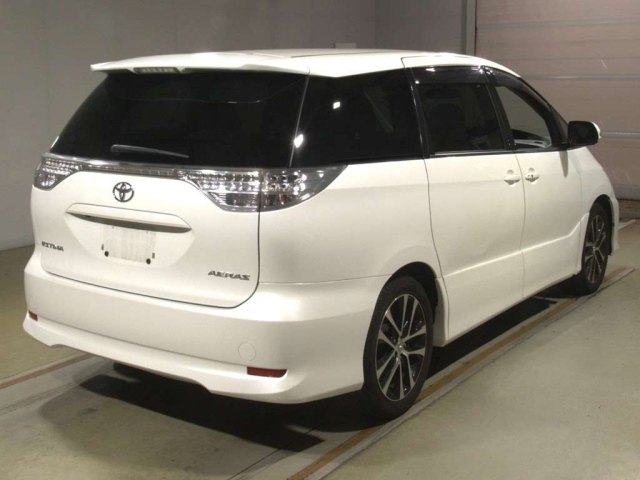 TOYOTA ESTIMA 2013
