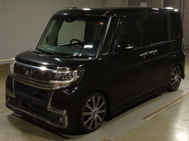 DAIHATSU TANTO 2016