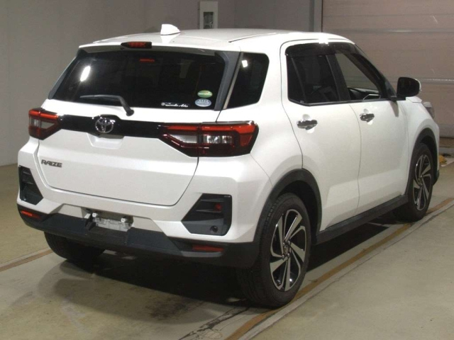 TOYOTA RAIZE 2021