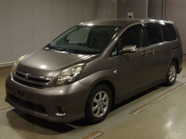 TOYOTA ISIS 2009