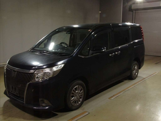 TOYOTA ESQUIRE 2016