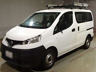 NISSAN NV200 2019