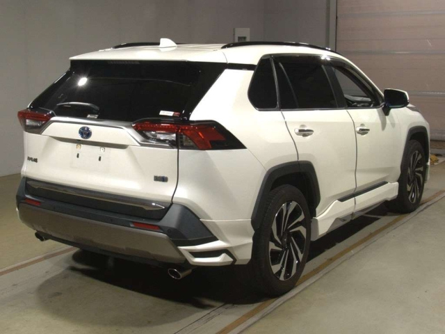 TOYOTA RAV4 2021