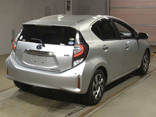 TOYOTA AQUA 2020