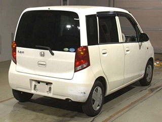 HONDA LIFE 2010