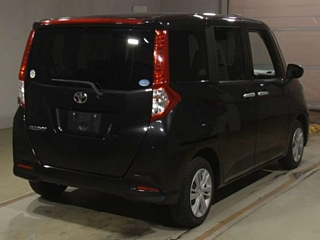 TOYOTA ROOMY 2020