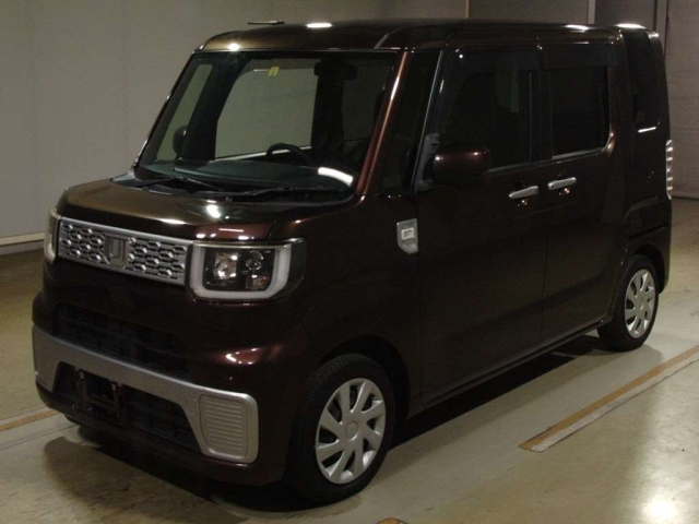 DAIHATSU WAKE 2016