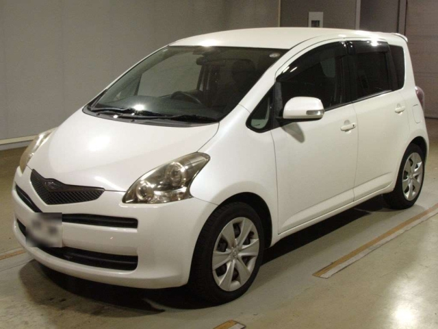 TOYOTA RACTIS 2010