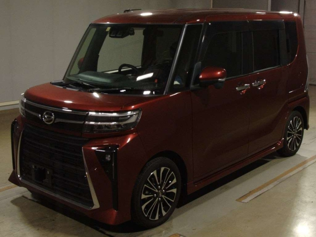 DAIHATSU TANTO 2022