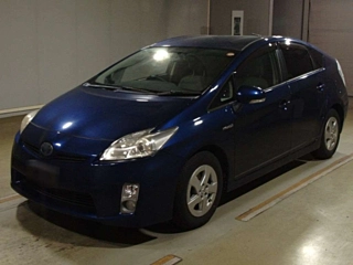 TOYOTA PRIUS 2010
