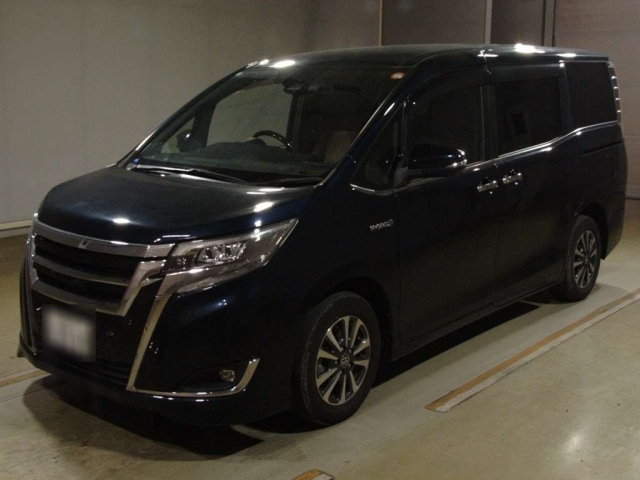 TOYOTA ESQUIRE 2020