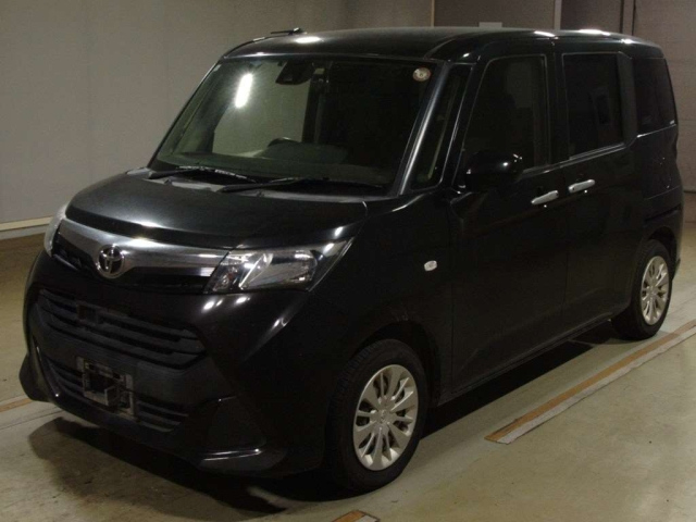 TOYOTA TANK 2017
