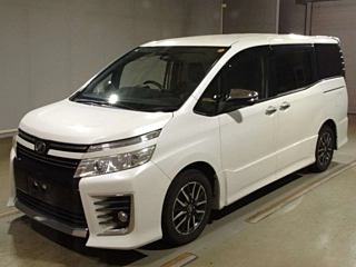 TOYOTA VOXY 2016