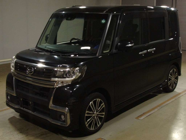 DAIHATSU TANTO 2017
