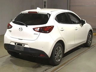 MAZDA DEMIO 2018