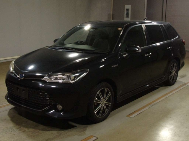 TOYOTA COROLLA FIELDER 2017