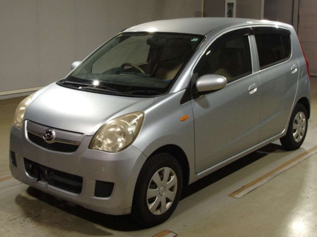 DAIHATSU MIRA 2010