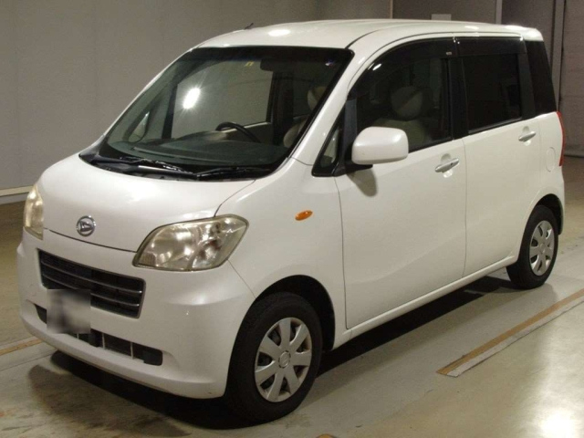 DAIHATSU TANTO EXE 2010