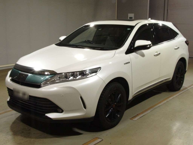 TOYOTA HARRIER 2019