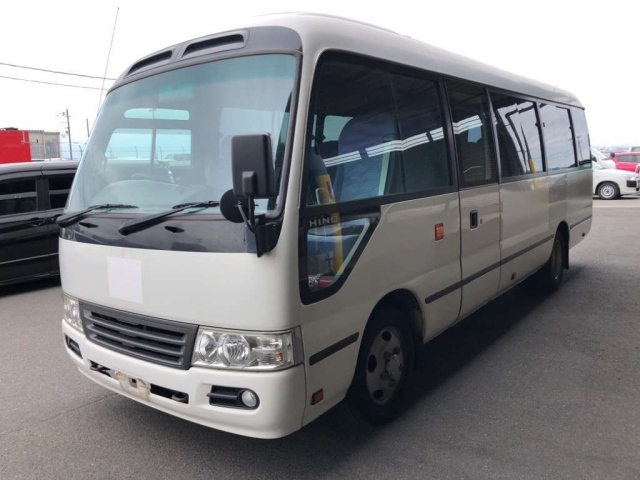 HINO LIESSE 2015