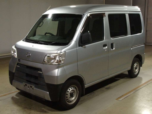 DAIHATSU HIJET VAN 2018