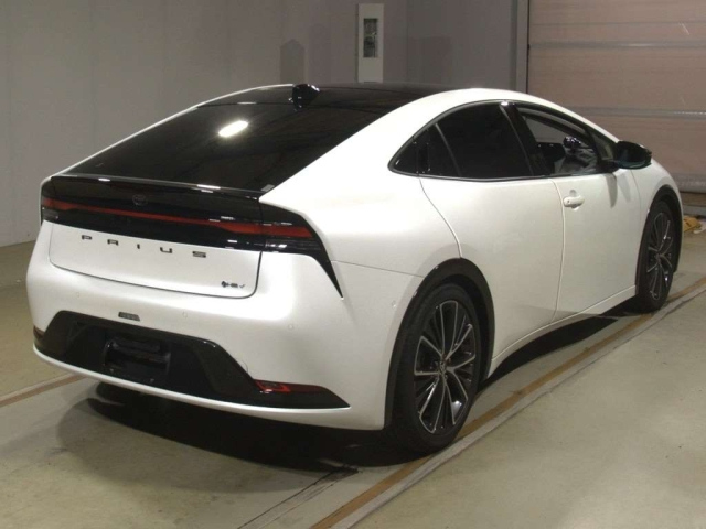 TOYOTA PRIUS 2023