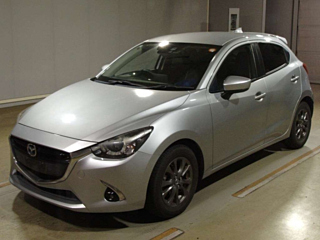 MAZDA DEMIO 2017