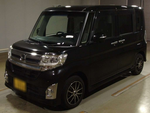 DAIHATSU TANTO 2015