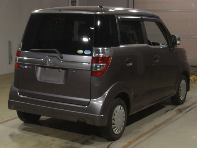 HONDA ZEST 2010