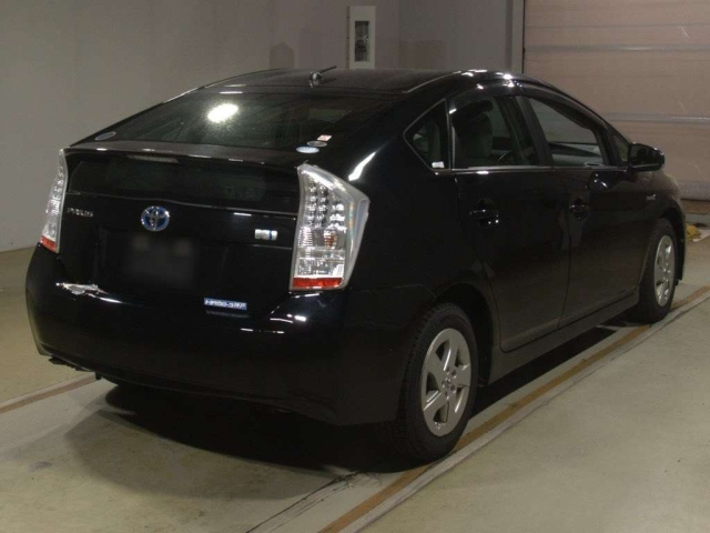 TOYOTA PRIUS 2011