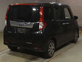 TOYOTA ROOMY 2018