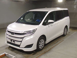TOYOTA NOAH 2021